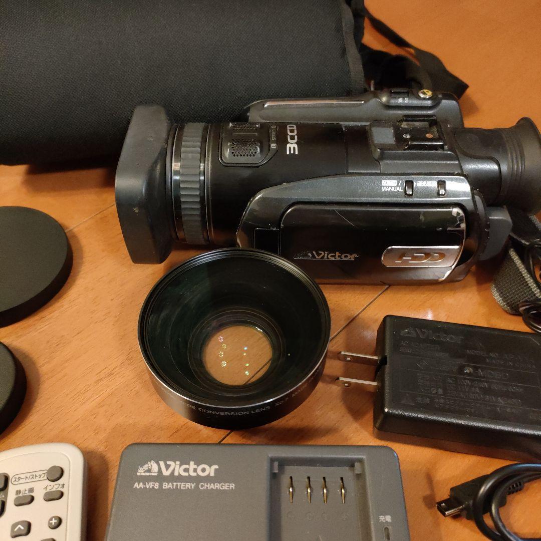 ビクター　Everio 3CCD ビデオカメラ HDD記録　GZ-HD7-B