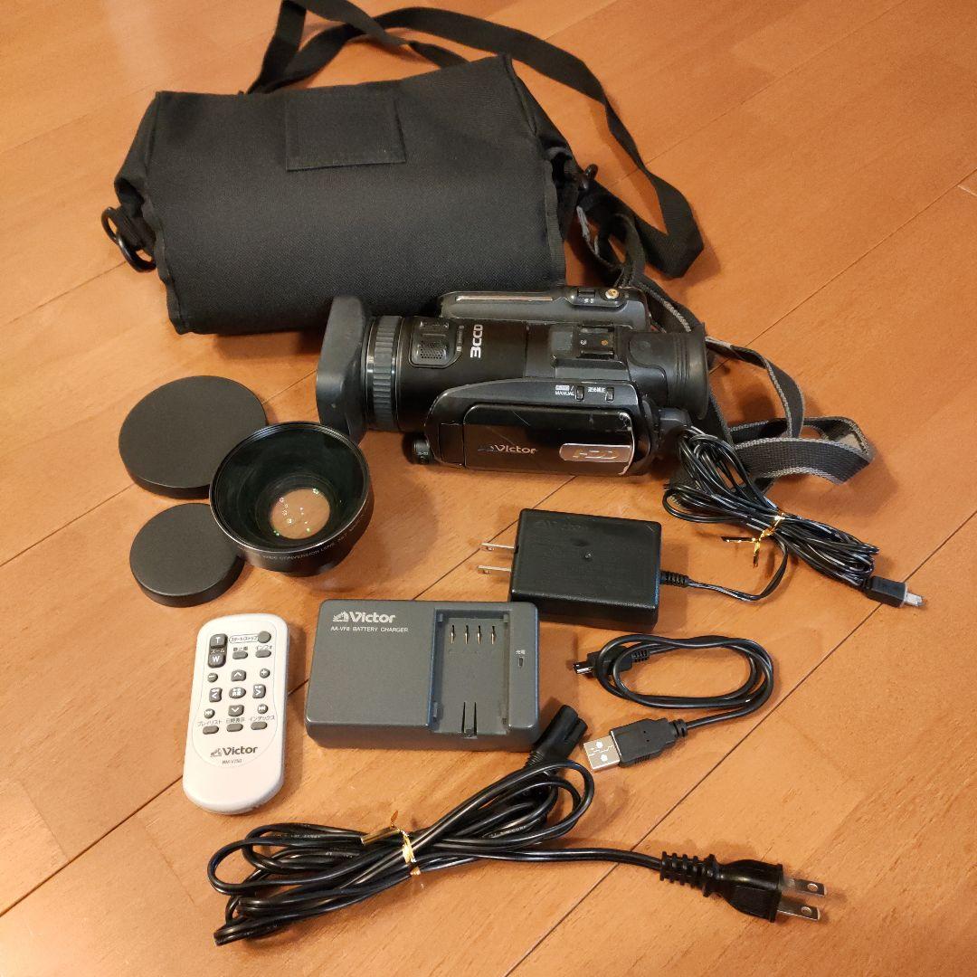 ビクター　Everio 3CCD ビデオカメラ HDD記録　GZ-HD7-B