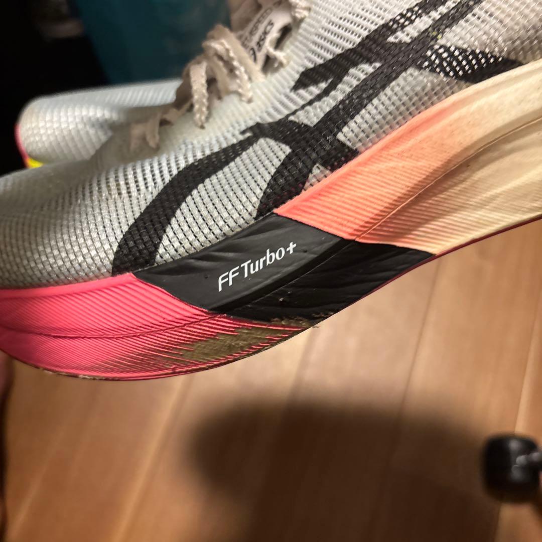 ASICS メタスピードスカイパリ