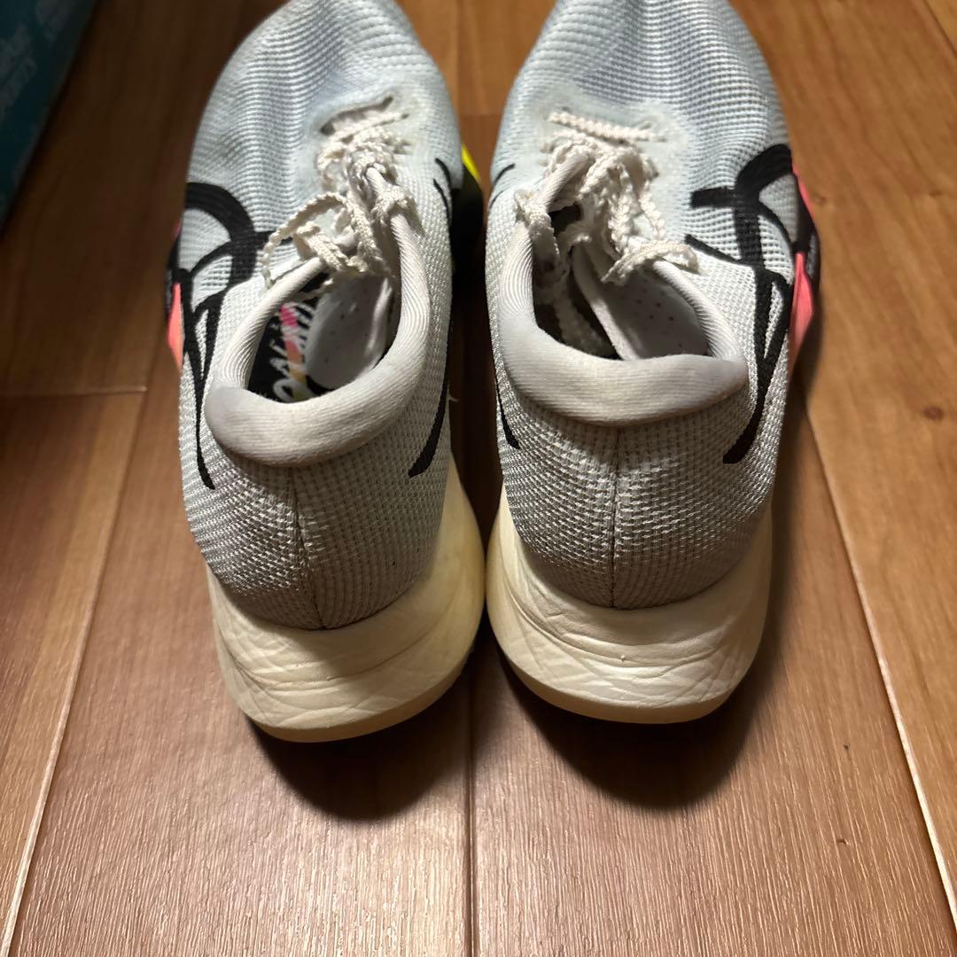 ASICS メタスピードスカイパリ