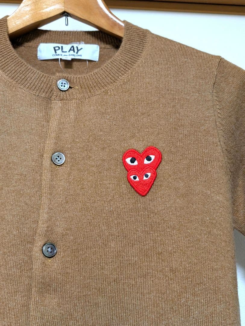 新品未使用　プレイコムデギャルソン ニットカーディガン S ハートロゴ