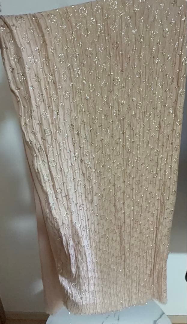 ルイヴィトン ピンク プリーツストール