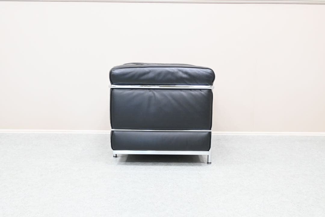 【極美品】 LC2 リプロダクト IDC大塚家具 黒本革 ル・コルビュジエ