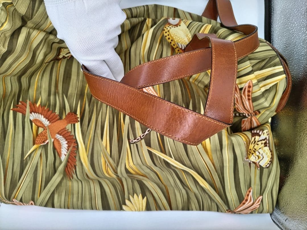 フェラガモ　ボストンバック