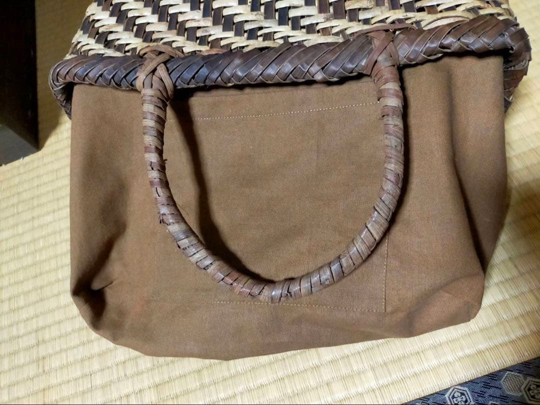 ハンドメイド つる細工（くるみ）かごバッグ ブラウン