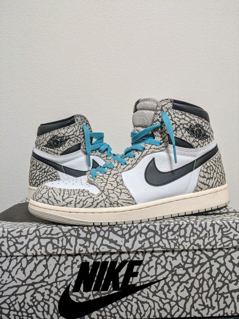 ひ*ろ様 【箱あり、美品/最安値】28cm エアジョーダン1 ハイ ホワイトセメ