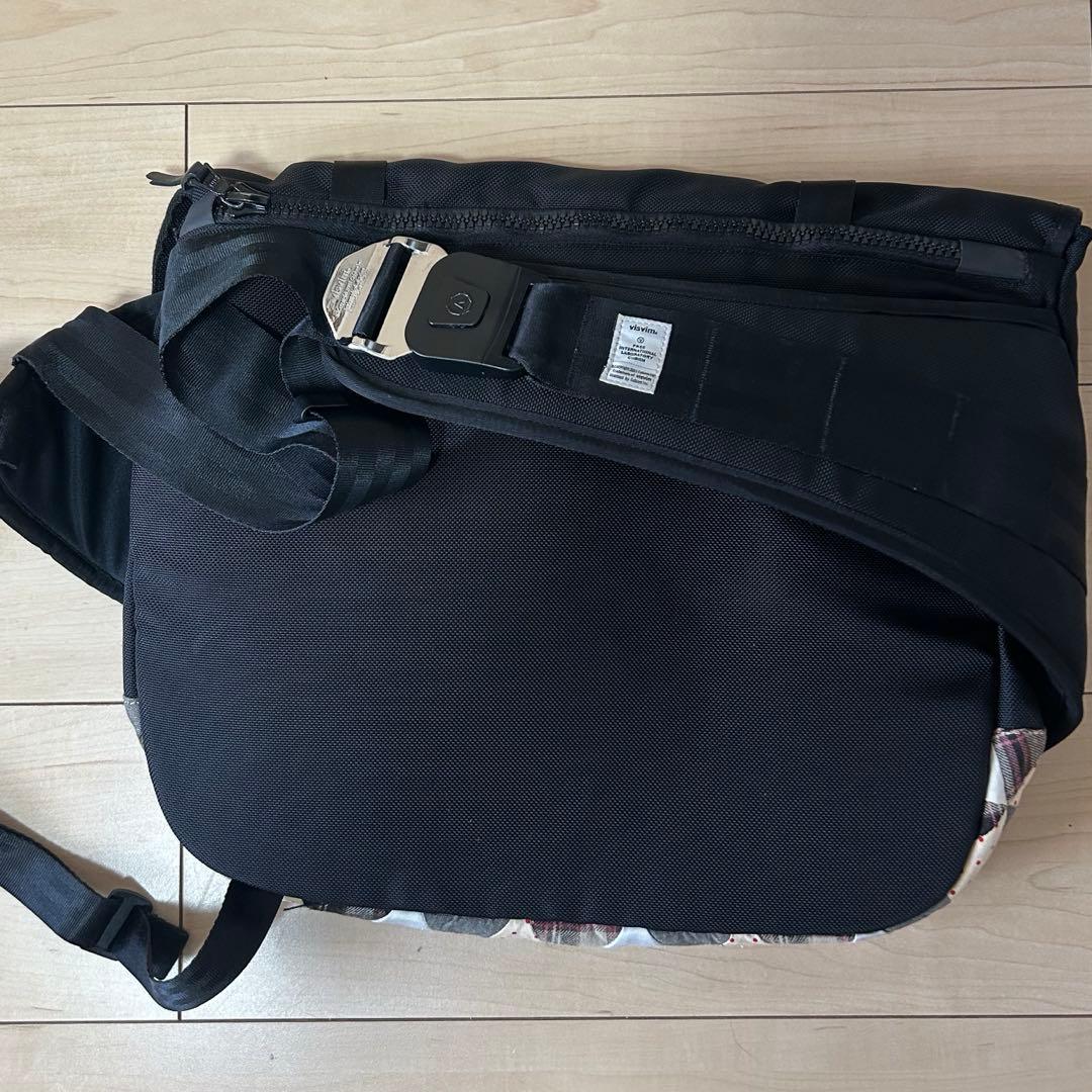 visvim メッセンジャーバッグ 黒