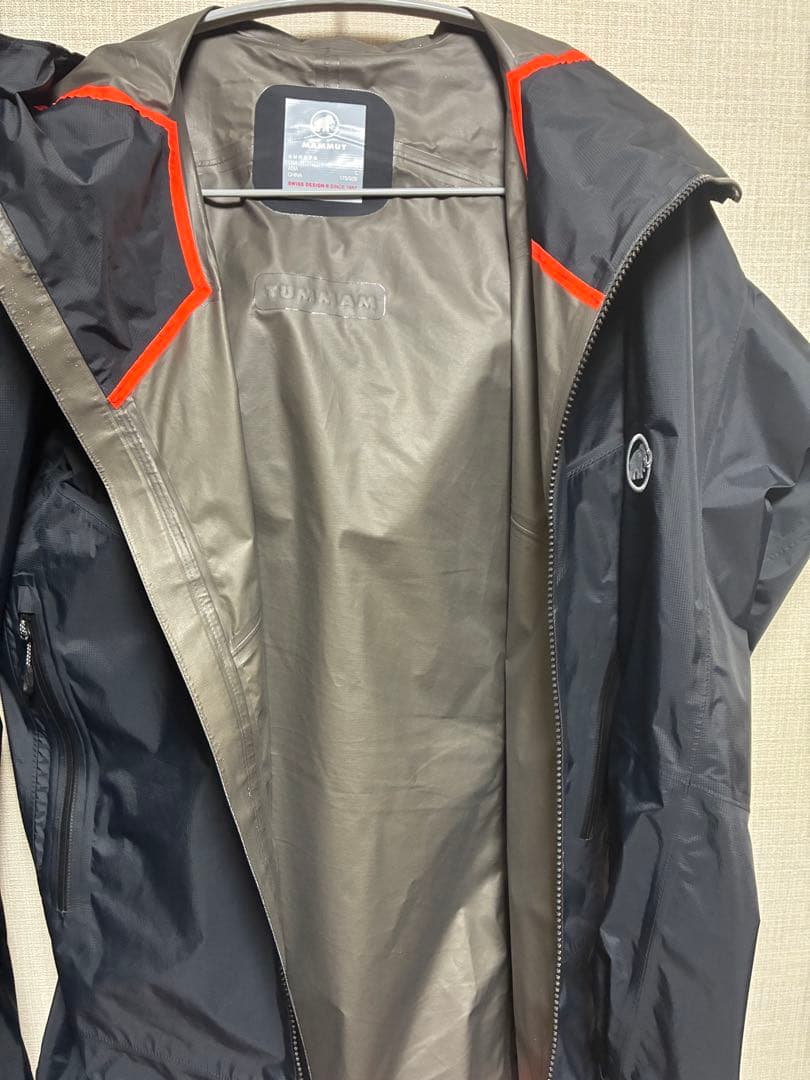 MAMMUT Crater Light GORE‑TEX定価39600円