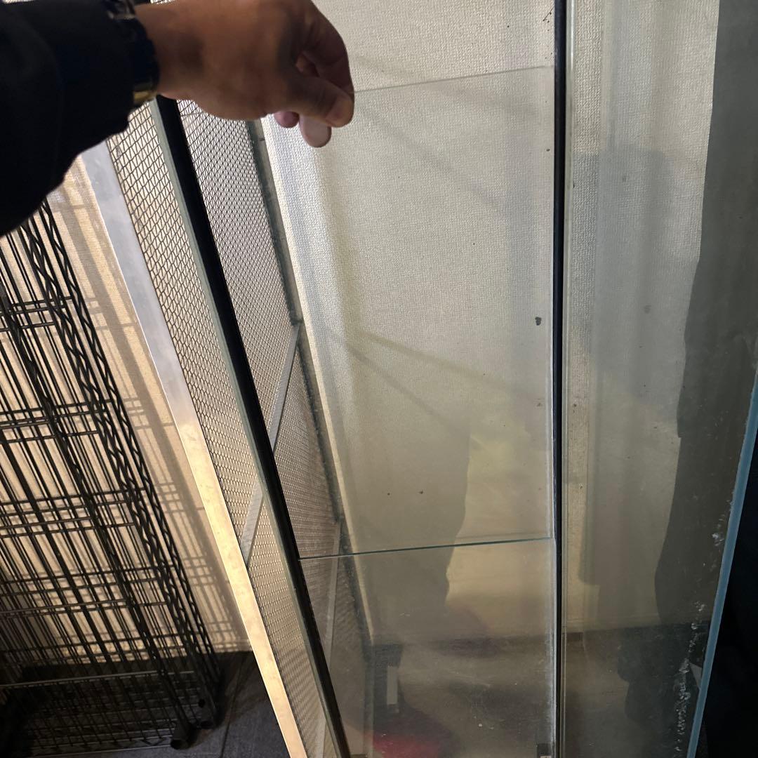 引き取り限定 幅1600 奥行500 高さ450 ガラスケージ