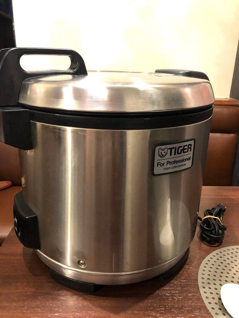 【中古】TIGER/タイガー　炊飯ジャー　業務用　2升炊き/3.6L　2016年