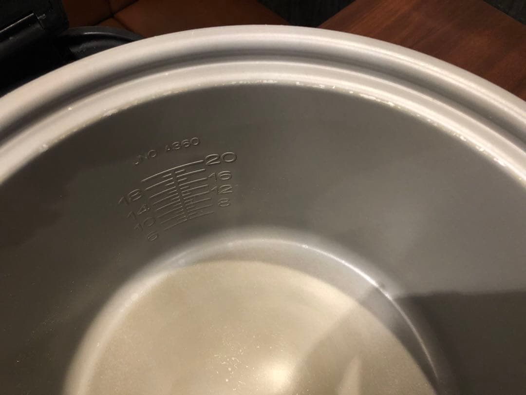 【中古】TIGER/タイガー　炊飯ジャー　業務用　2升炊き/3.6L　2016年