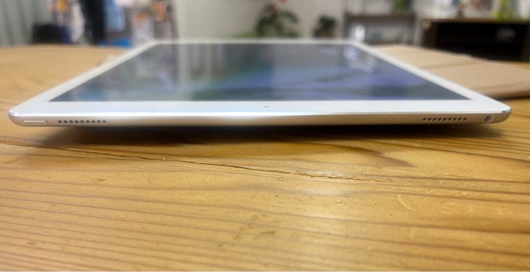 美品　iPad Pro 12.9 Wi-Fi 128GB ＋純正アップルペンシル