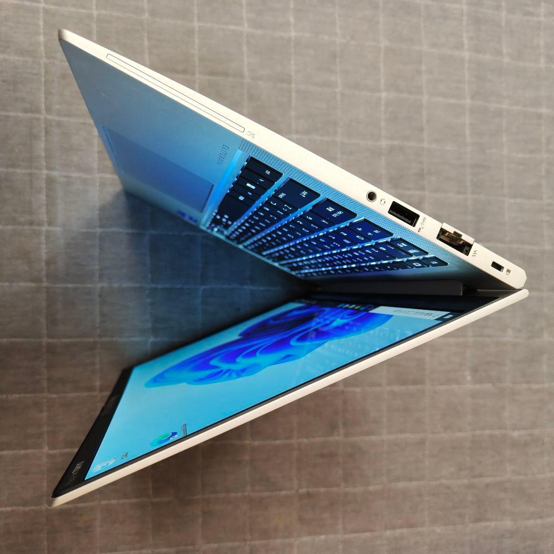 2024年2月 日本製 超美品 HP 爆速 13世代i7 32GB 512GB