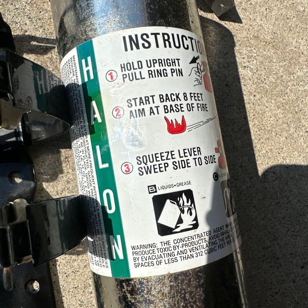 HALON 消火器　AMEREX 当時物　アメ車　旧車　vw 世田谷ベース