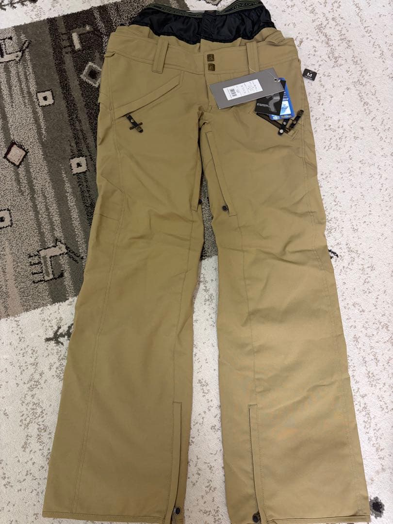 【新品未使用】スノーボードウェアセット Mサイズ(165cm-175cm)