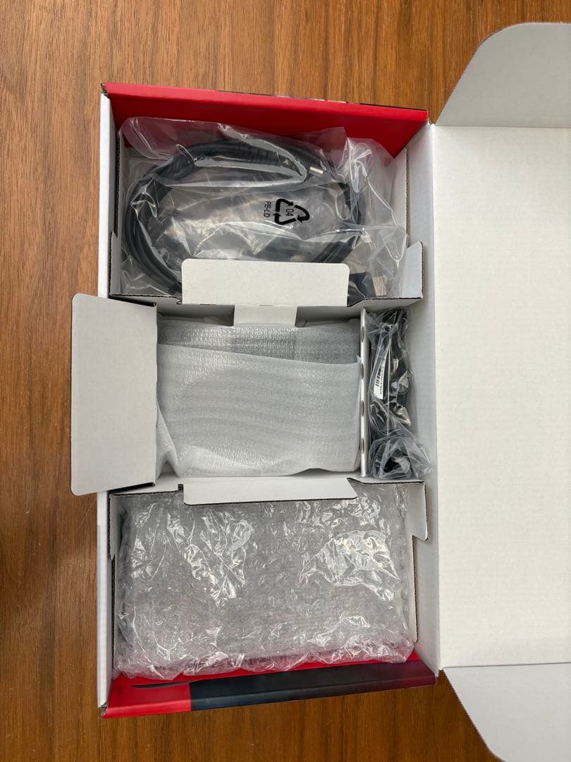 【Riiin】Nintendo Switch 赤/青 本体＋付属品