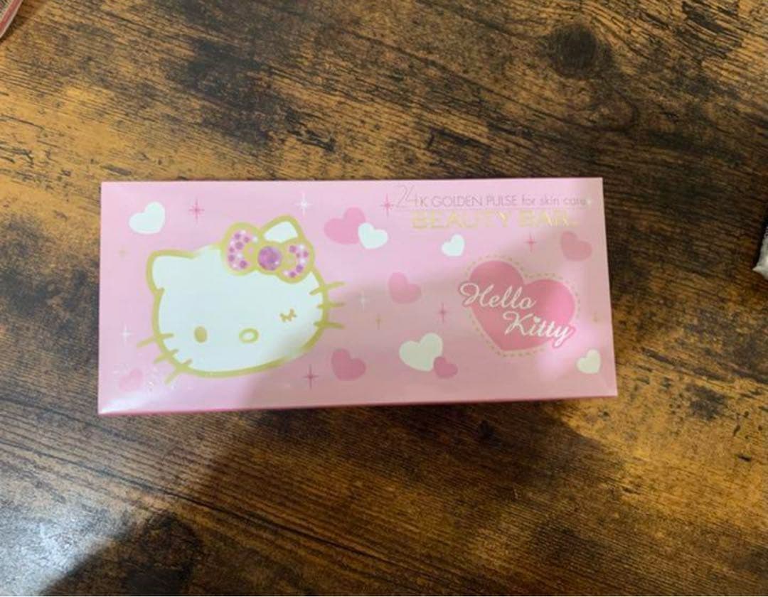 ビューティーバー Hello Kitty限定コラボ