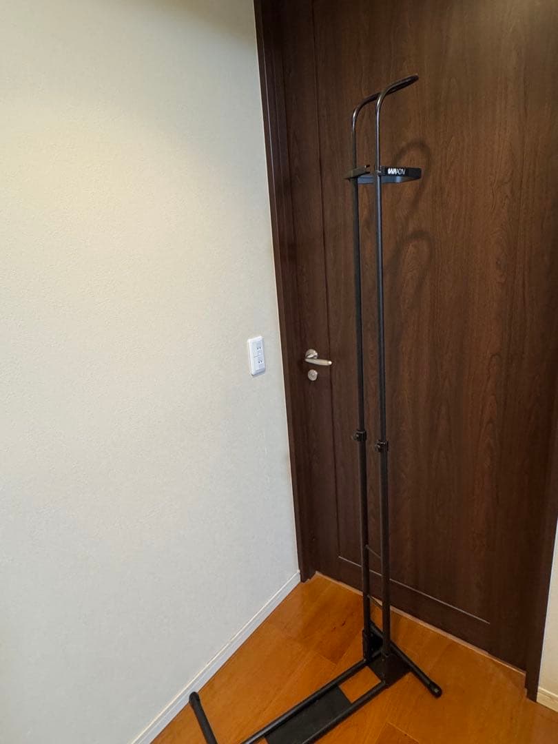 【美品・室内保管】iWA A01V 自転車縦置きスタンド／ロード・クロス対応