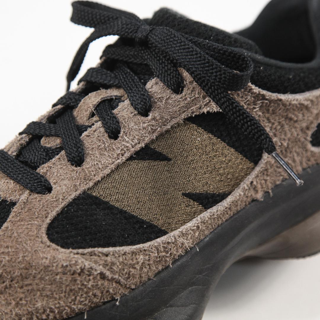 美品 New Balance UWRPDMUS ワープドランナー ブラウン
