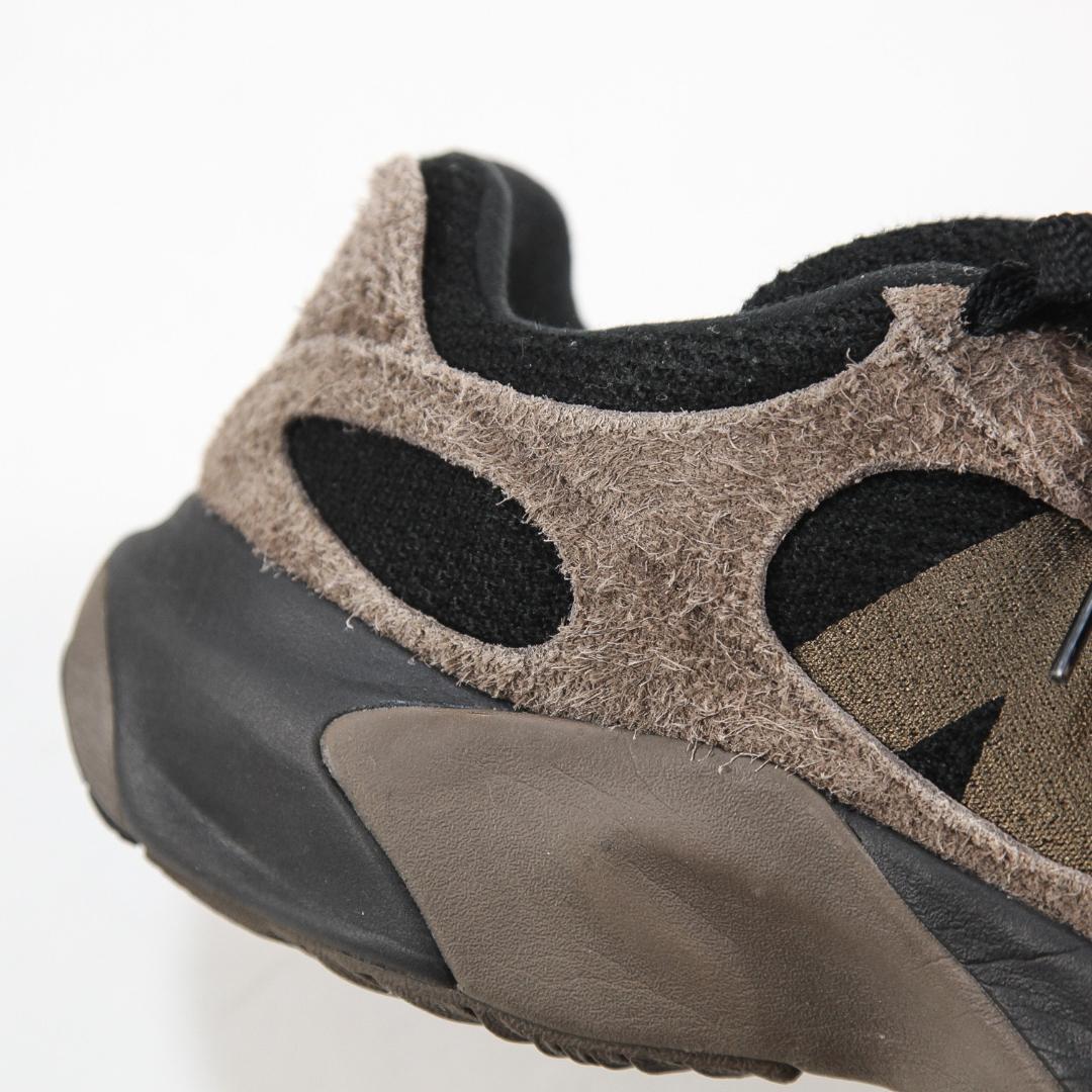 美品 New Balance UWRPDMUS ワープドランナー ブラウン