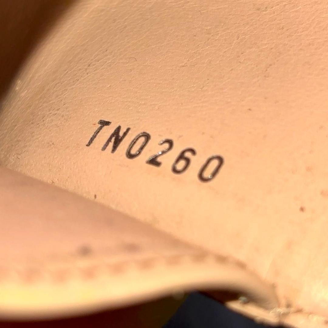 ルイヴィトン キーケース マヒナ ピンク ミュルティクレ 4 キーホルダー