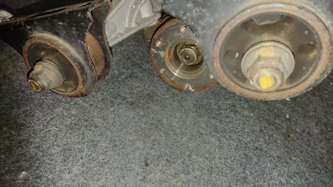 送料込 ホンダS2000 型式GH-AP1　純正デフ＋マウント＆ブラケットセット