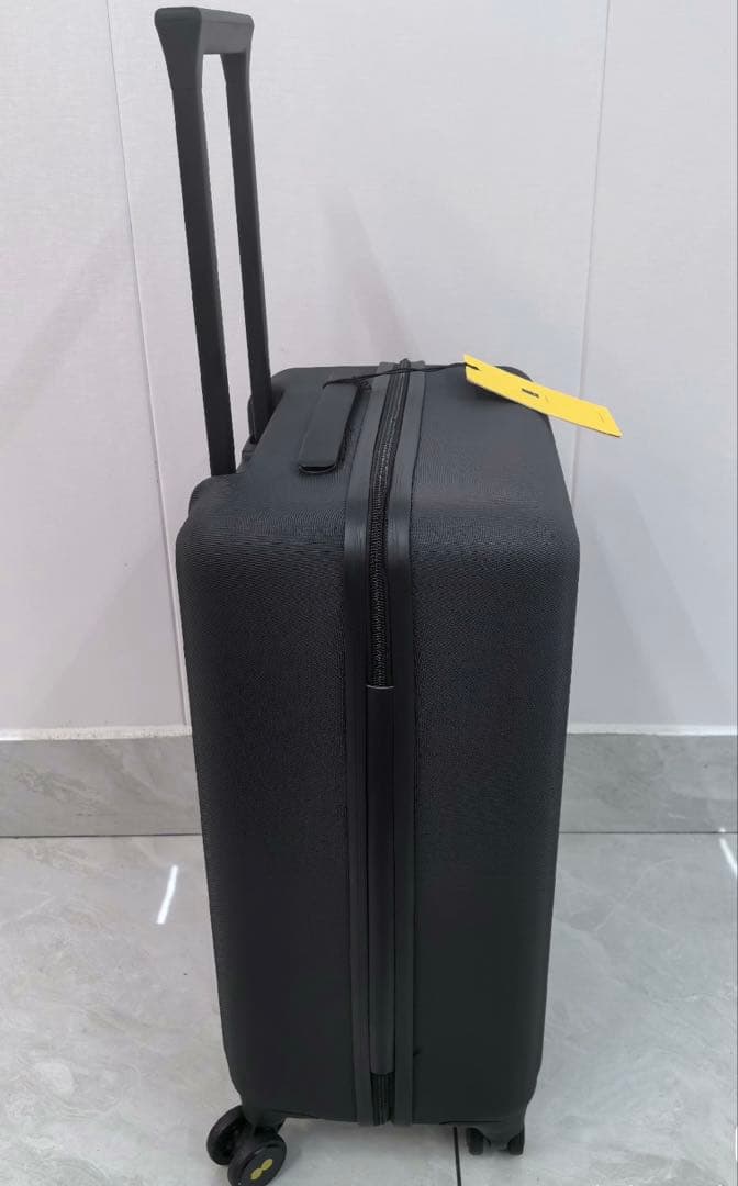 LEVEL8 ブラック ポリカーボネート スーツケース サイズ:S