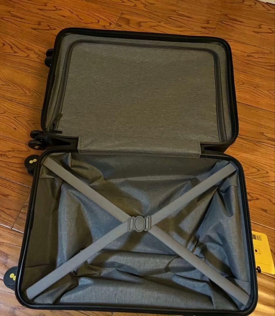 LEVEL8 ブラック ポリカーボネート スーツケース サイズ:S