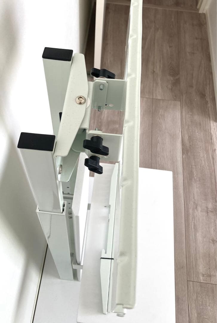 テレビスタンド/ホワイト/32〜65インチ対応/首振り型