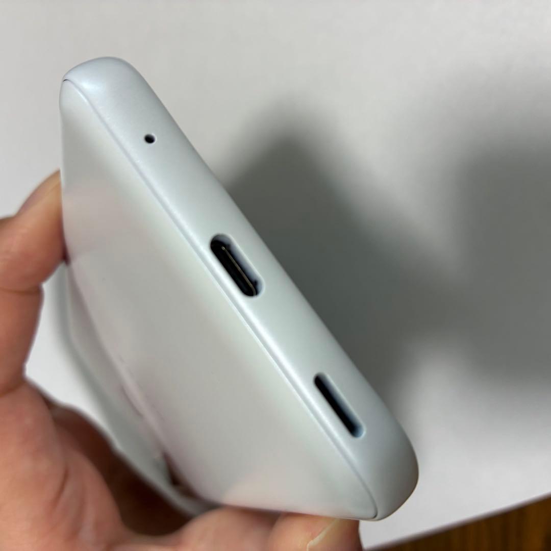 arrows We FCG01 ホワイト　本体 スマートフォン