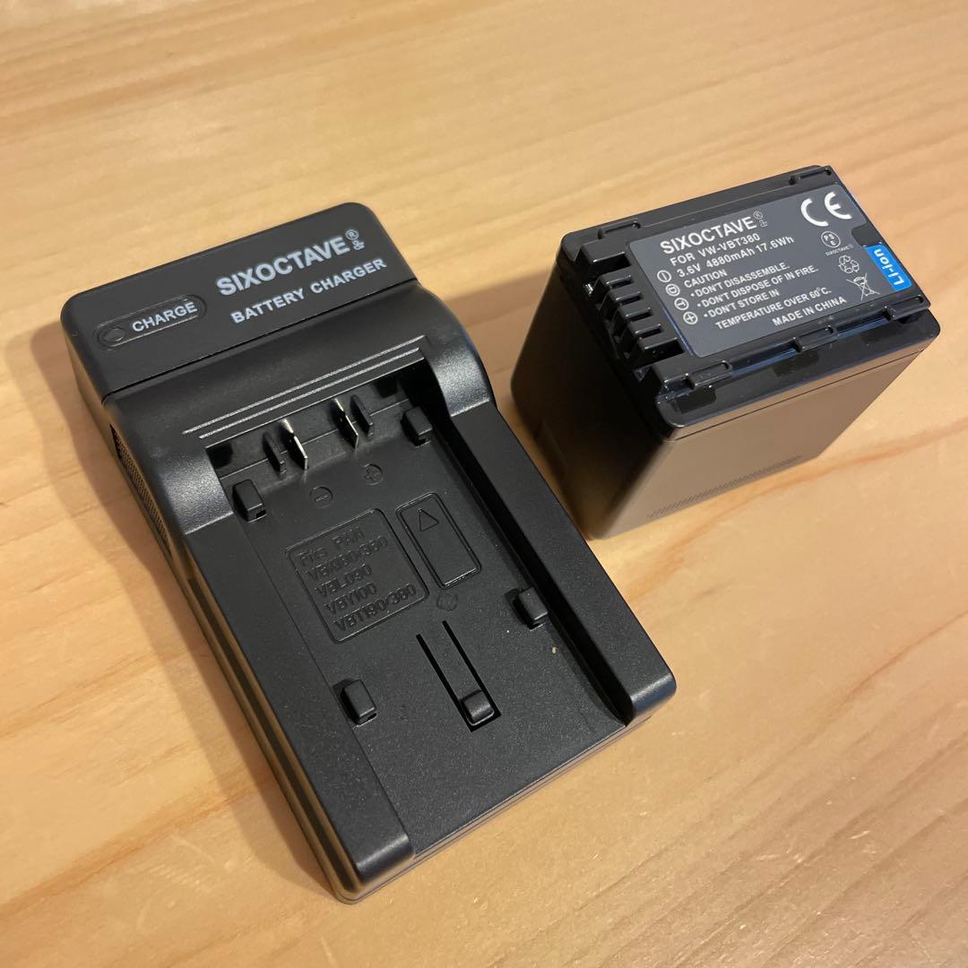 Panasonic HC-V360MS ホワイト　大容量バッテリー＆ケース付き！