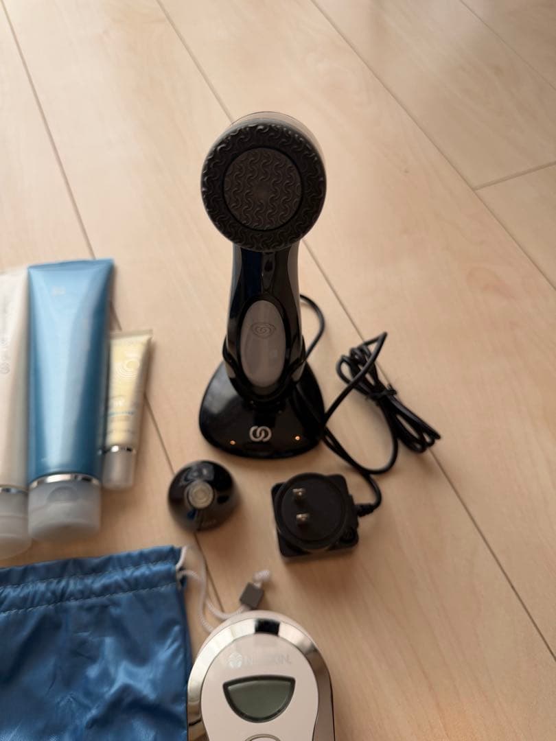 NU SKIN Galvanic Body Spa 美顔器