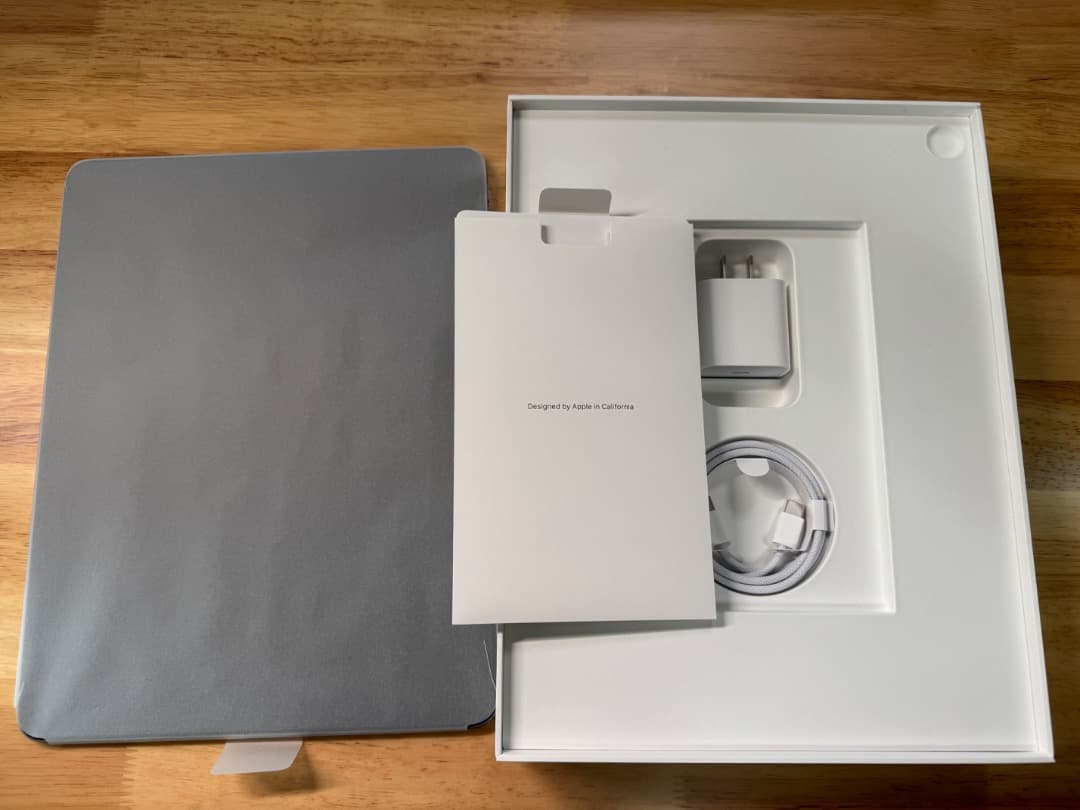 iPad Air 13インチ (M3) Wi-Fi 256GB　スペースグレイ