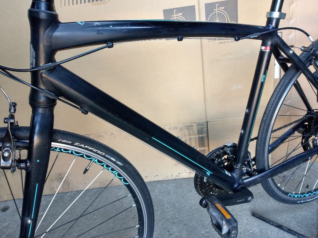 BIANCHI 　ビアンキ　 C SPORT 2 クロスバイク