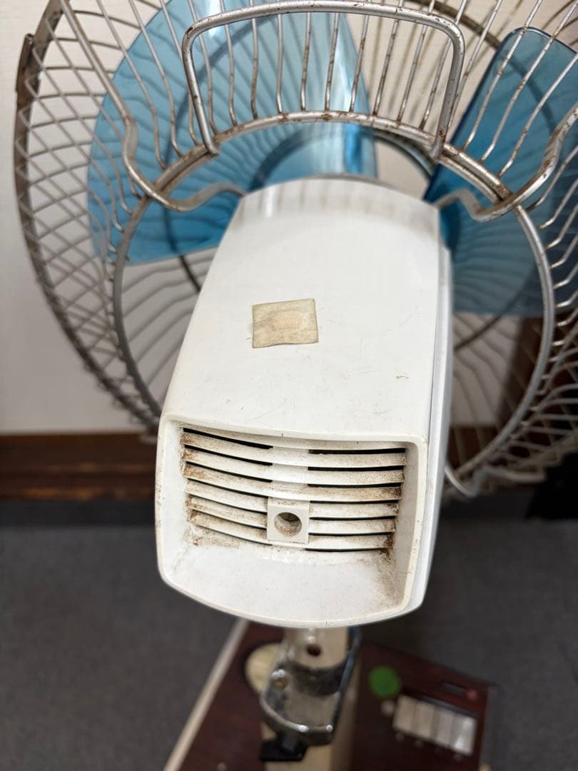 昭和レトロ HITACHI 扇風機 H-672 3枚ファン