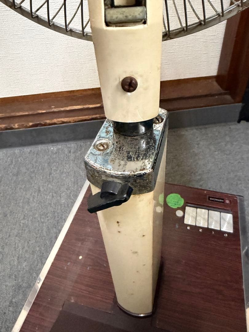 昭和レトロ HITACHI 扇風機 H-672 3枚ファン
