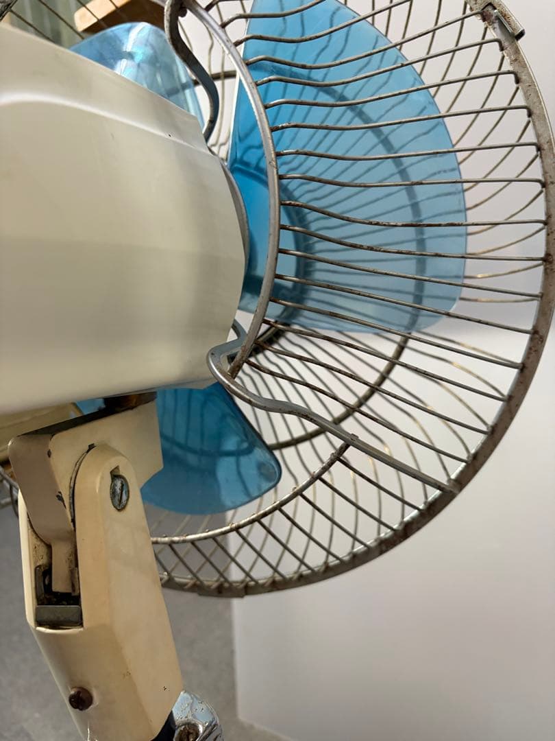 昭和レトロ HITACHI 扇風機 H-672 3枚ファン