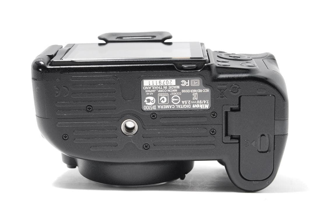 【安心の手振れ補正】Nikon D5100　スマホ転送　自撮り　写真も動画もOK