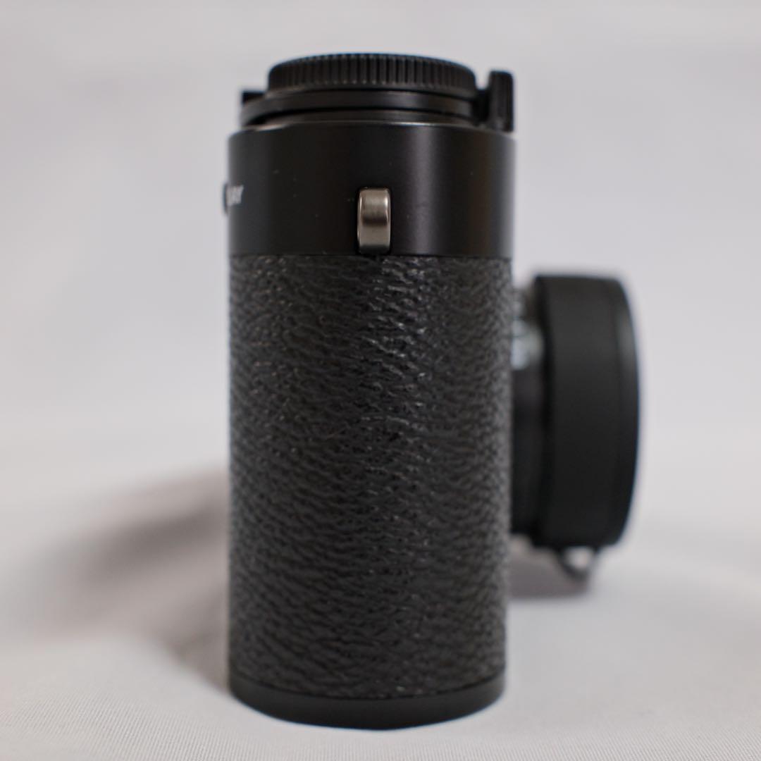 FUJIFILM 富士フィルム　X half （X-HF1）