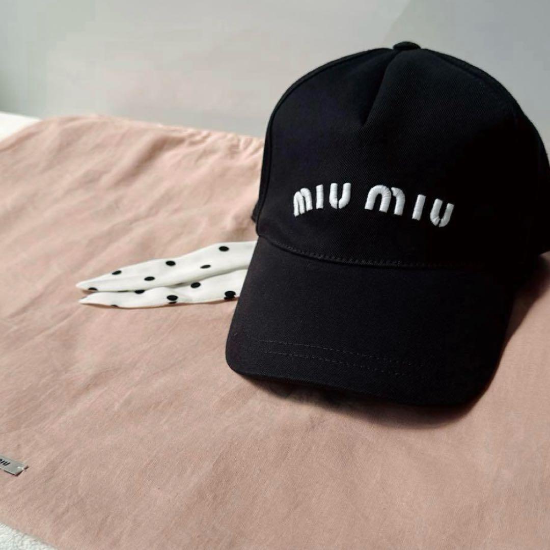 完売　未使用　miumiu ミュウミュウ　ベースボールキャップ　ブラック　リボン
