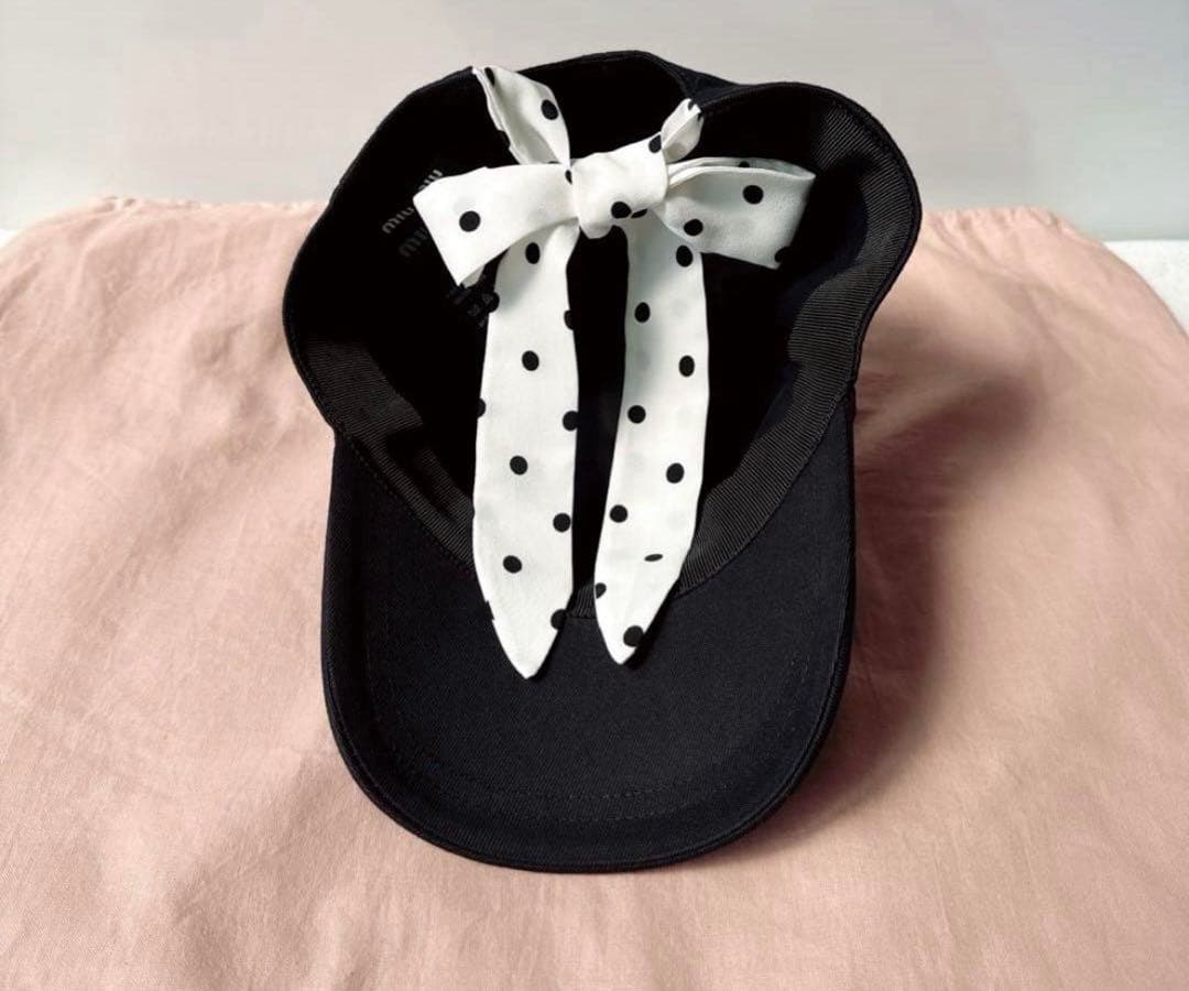 完売　未使用　miumiu ミュウミュウ　ベースボールキャップ　ブラック　リボン