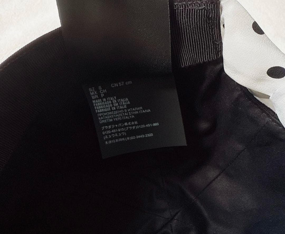 完売　未使用　miumiu ミュウミュウ　ベースボールキャップ　ブラック　リボン