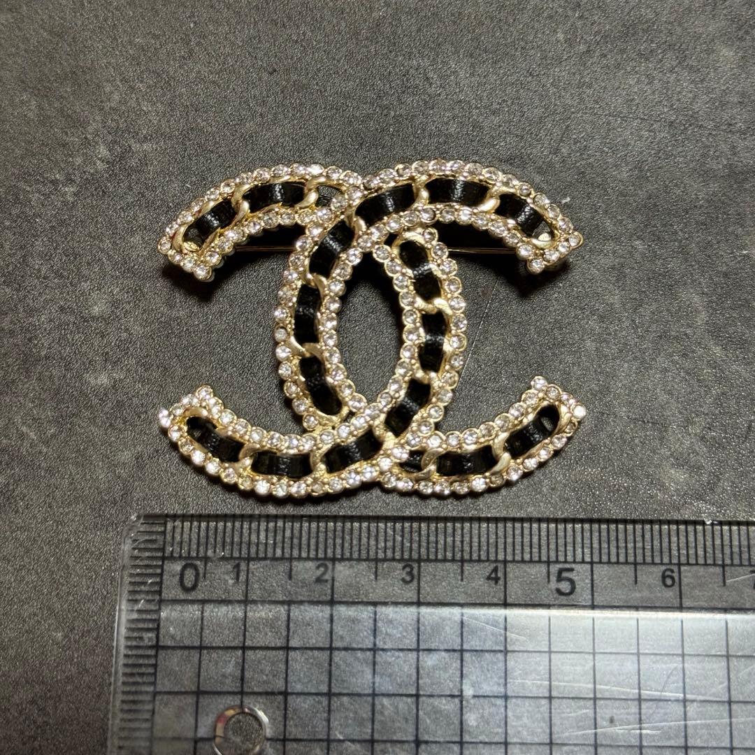 シャネル ブローチ