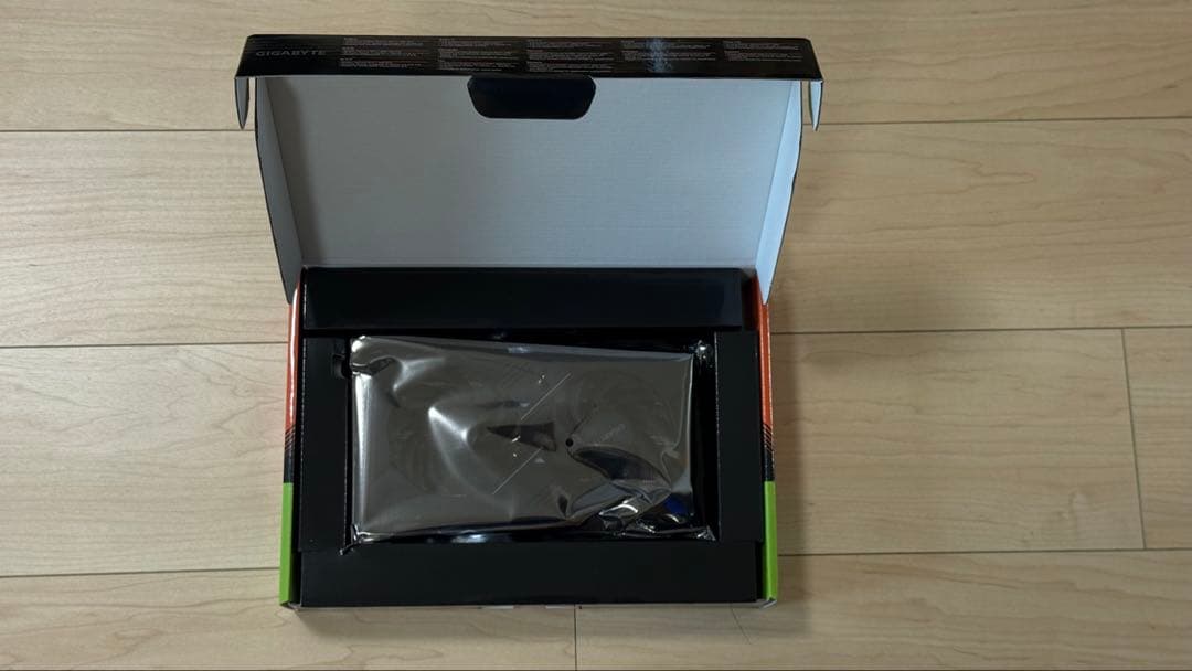 グラフィックボード・グラボ・ビデオカード GIGABYTE GeForce RTX5060 WINDFORCE OC 8G