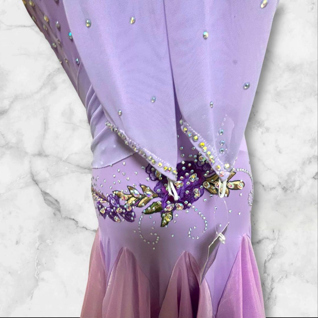 新品未使用品【タグ付き】社交　ダンスドレス キラキラ　スカート部分3枚仕立て