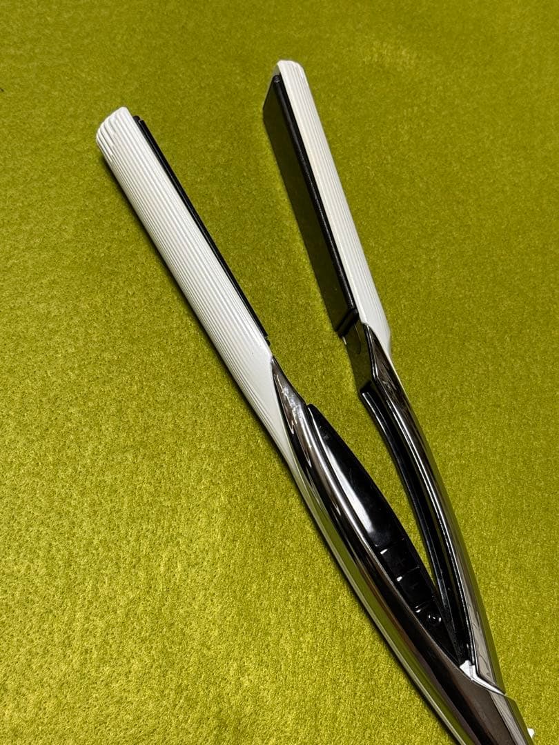 ◆動作品◆ReFa◆リファ◆ビューティックストレートアイロン◆ホワイト◆