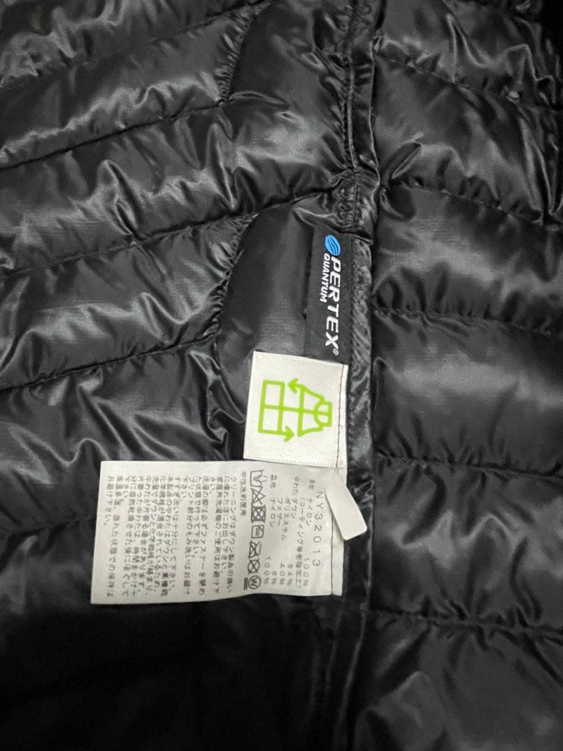 THE NORTH FACE サンダーラウンドネック ダウンジャケット