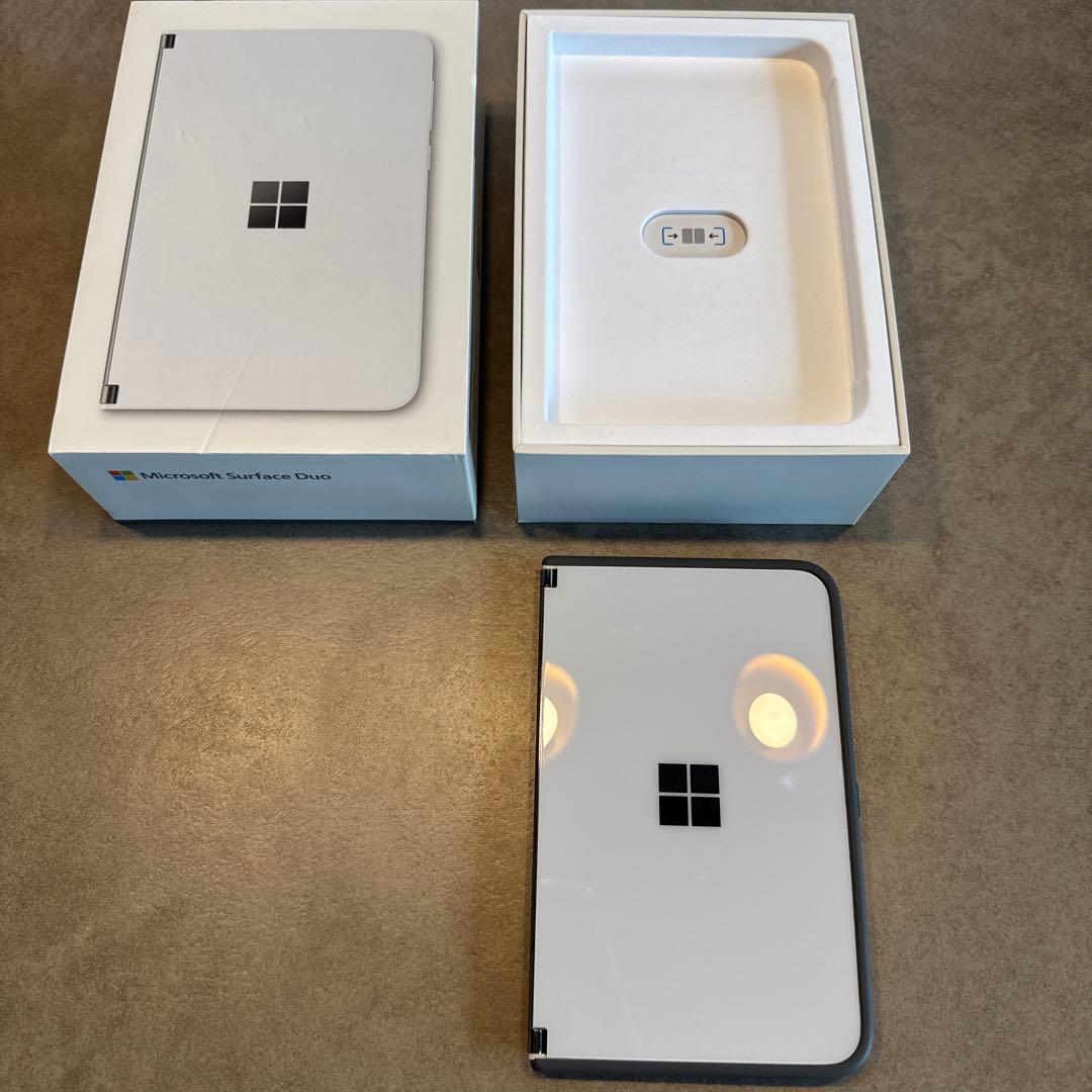 Microsoft Surface Duo バンパー マイクロソフト 美品