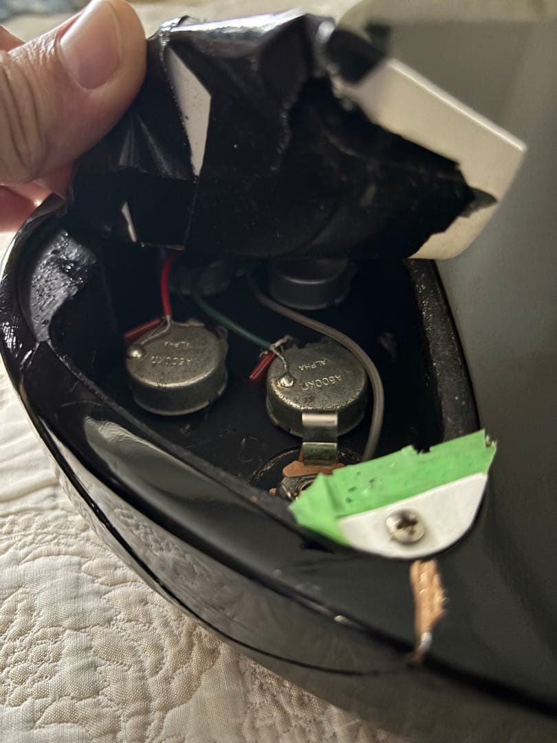 エピフォン　サイケデリックSG マエストロヴァイブローラ