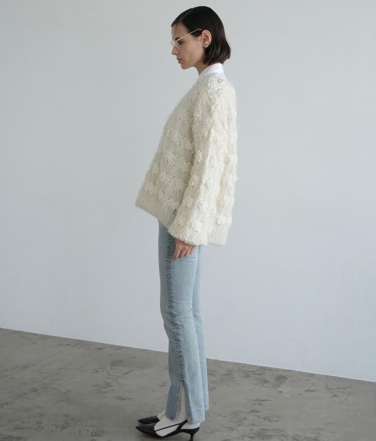 ★CLANE人気BUMPY OVER V NECK KNIT TOPS★白★新品